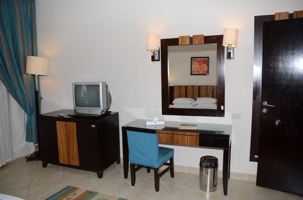 Rehana Sharm Resort - Aquapark & Spa - Couples And Family Only -Premium Ultra All-Inclusive 24H Exterior photo