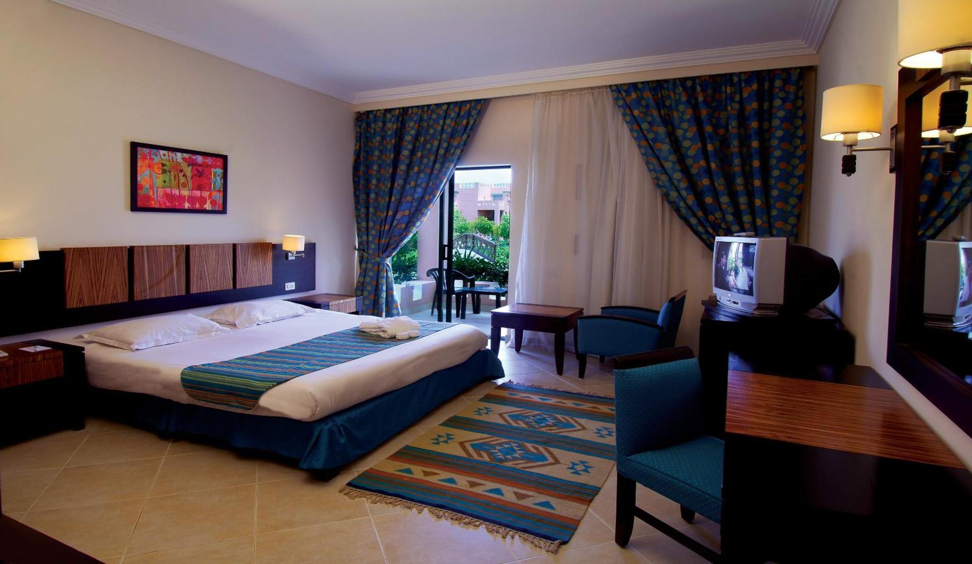 Rehana Sharm Resort - Aquapark & Spa - Couples And Family Only -Premium Ultra All-Inclusive 24H Room photo