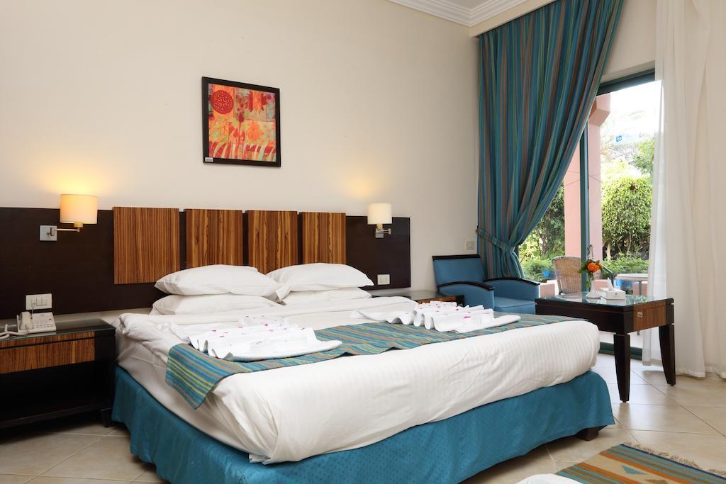 Rehana Sharm Resort - Aquapark & Spa - Couples And Family Only -Premium Ultra All-Inclusive 24H Room photo