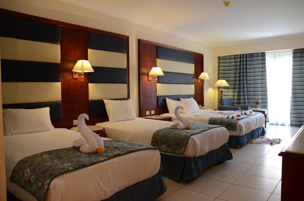 Rehana Sharm Resort - Aquapark & Spa - Couples And Family Only -Premium Ultra All-Inclusive 24H Room photo